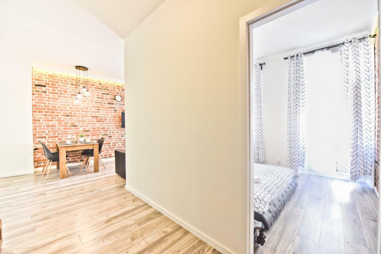 Metropolis Apartment Torun Exterior foto